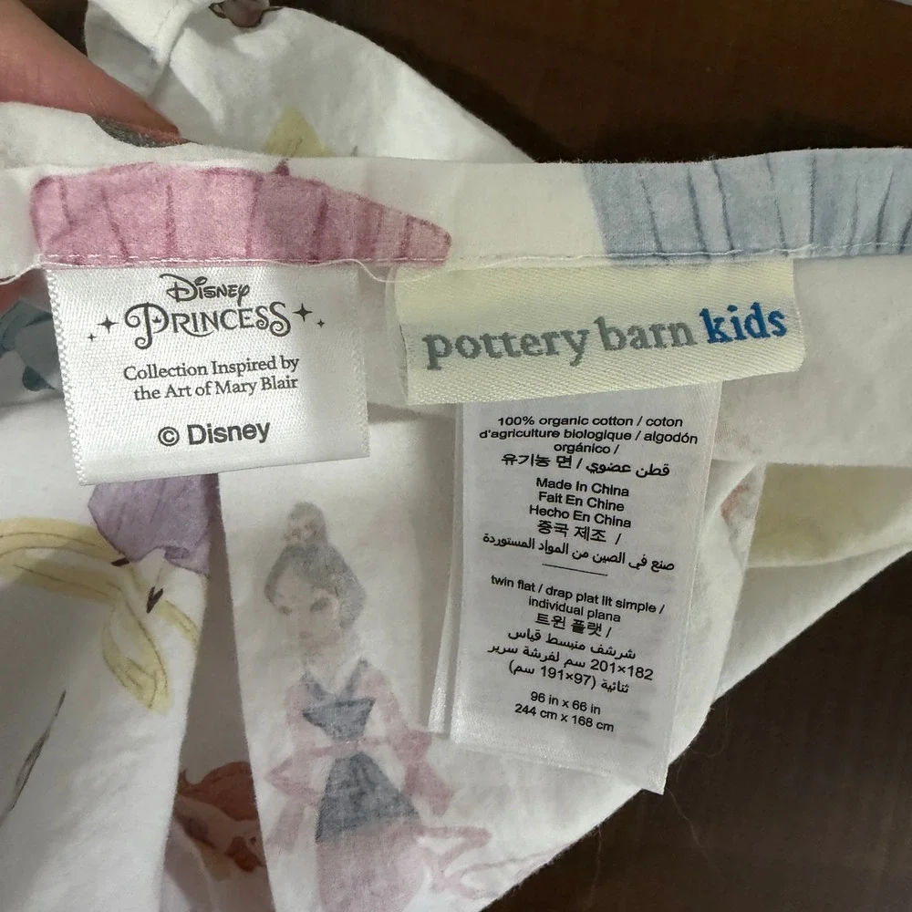 Pottery Barn Kids Twin Disney Princess Mary Blair Organic Cotton Sheet Set White